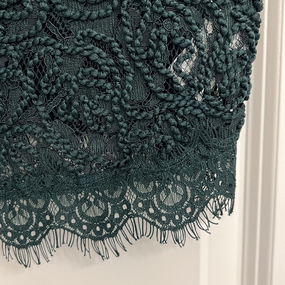 Zara - Picture 3 of 3